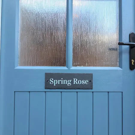 Spring Rose Holiday home
