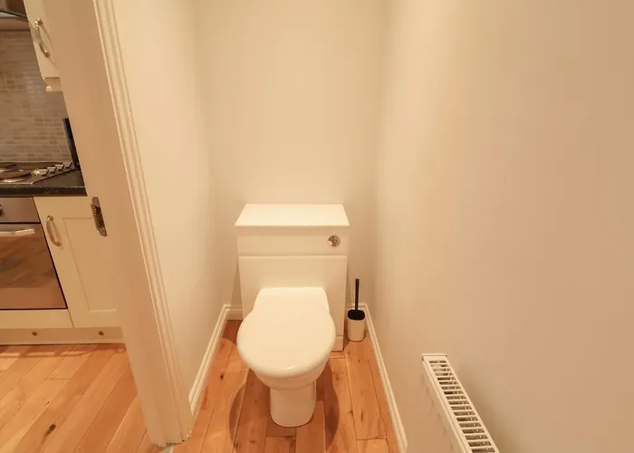 Spring Rose * Bedale